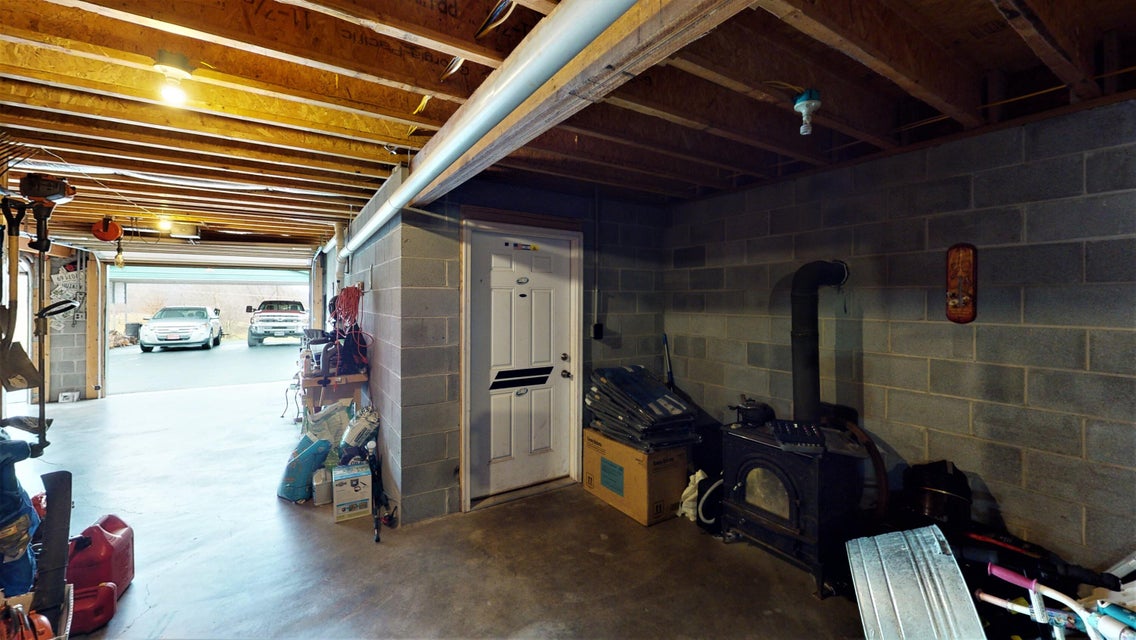 Photo #37: 349 Walnut Lane