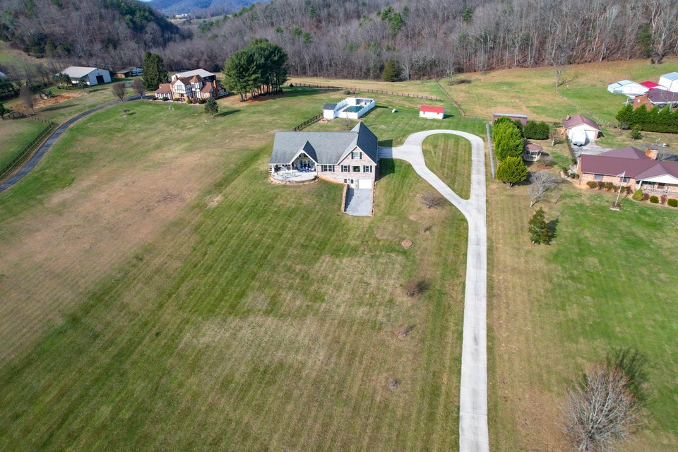 Photo #2: 23184 Green Spring Road