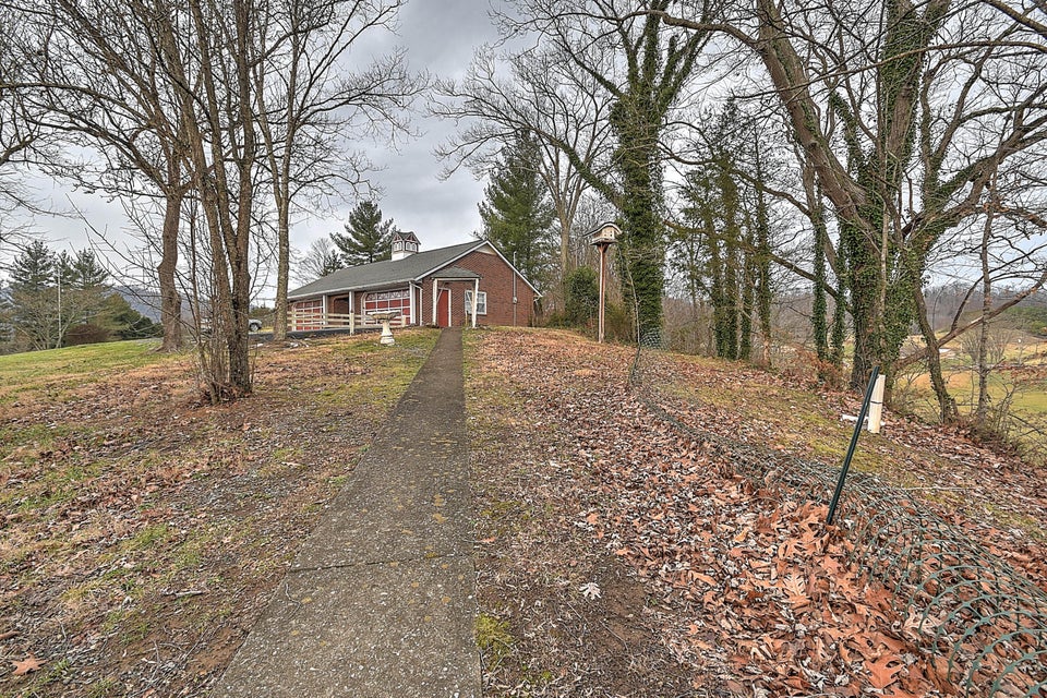 Photo #6: 298 Oak Glen Circle