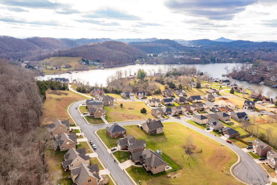 Photo #9: 4272 Anchor Pointe Drive
