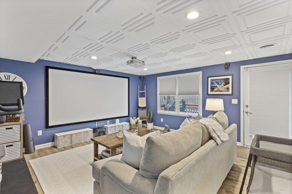 Photo #25: 3817 Alderwood Drive