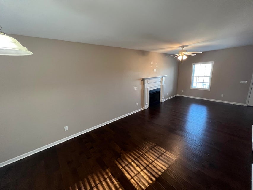 Photo #14: 1715 Bridle Court