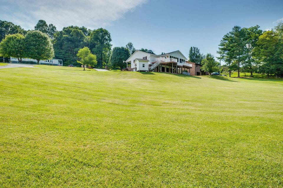 Photo #44: 631 Chadwell Road