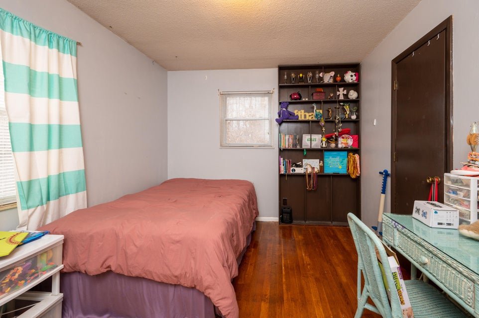 Photo #17: 109 Northwood Place