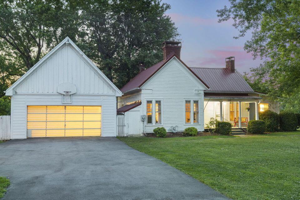 Photo #26: 240 Maplehurst Lane