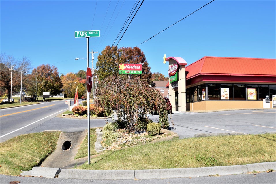 Photo #8: Lot 18 Park Blvd Cir