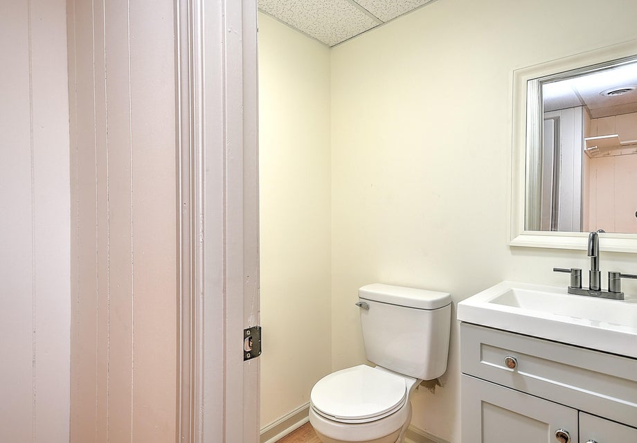 Photo #41: 300 Evergreen Street