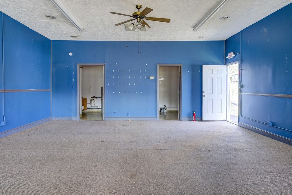 Photo #5: 1415 Fairview Avenue