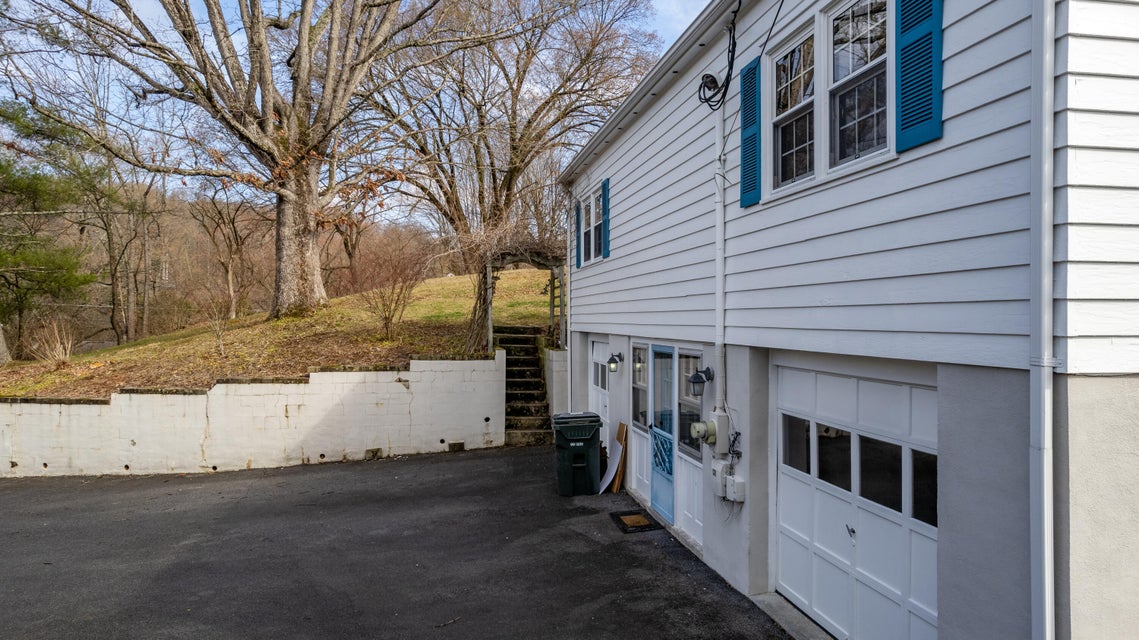 Photo #10: 134 Parkland Drive