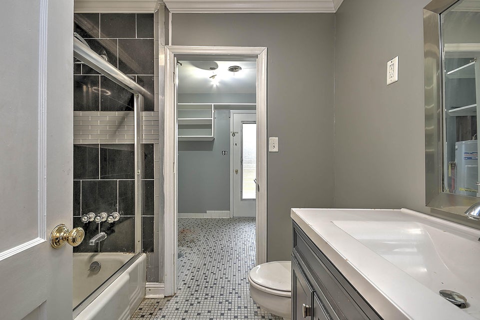 Photo #19: 2216 Sunningdale Road