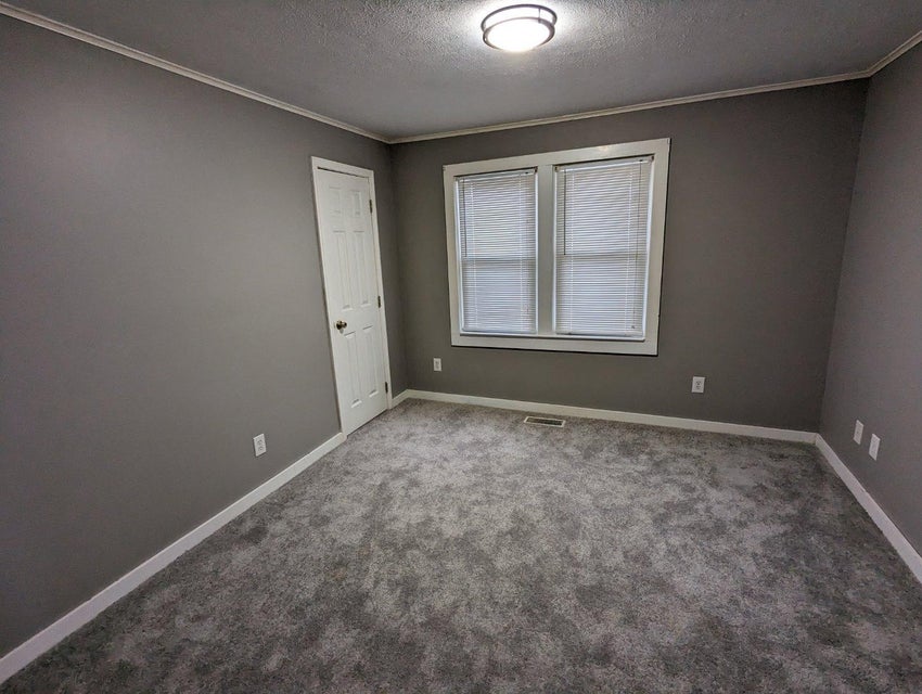 Photo #11: 225 Joslyn Street