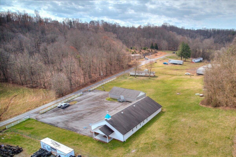 Photo #36: 150 Osbornes Way Pvt Drive
