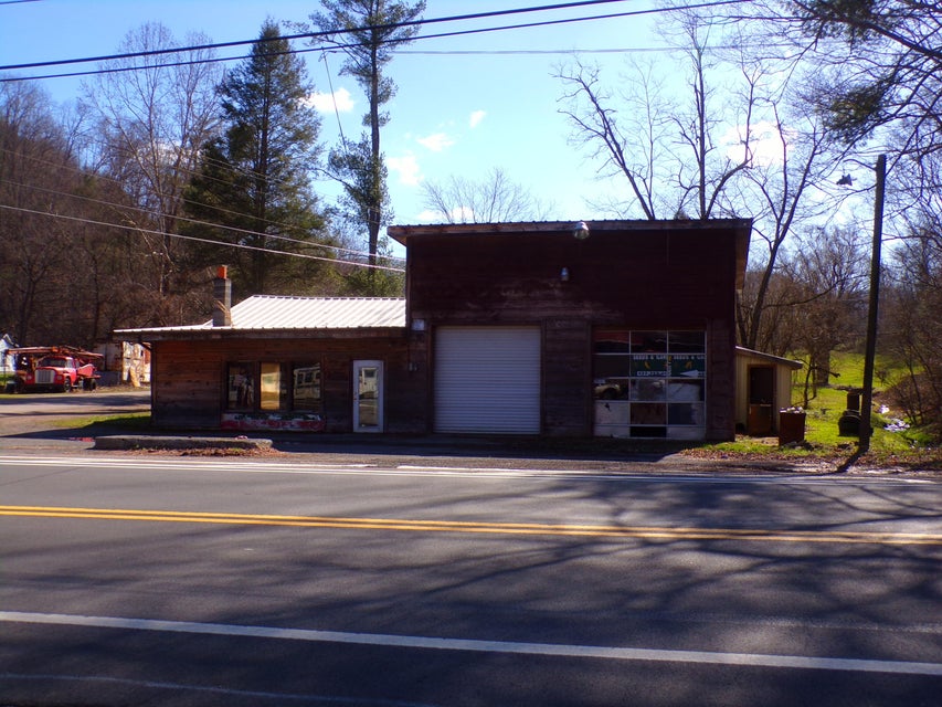 Photo #19: 7130,7131 Highway 91