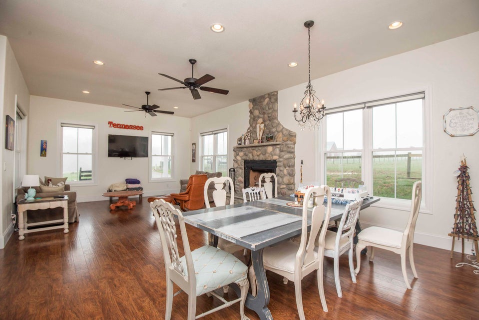 Photo #9: 216 Denison Way
