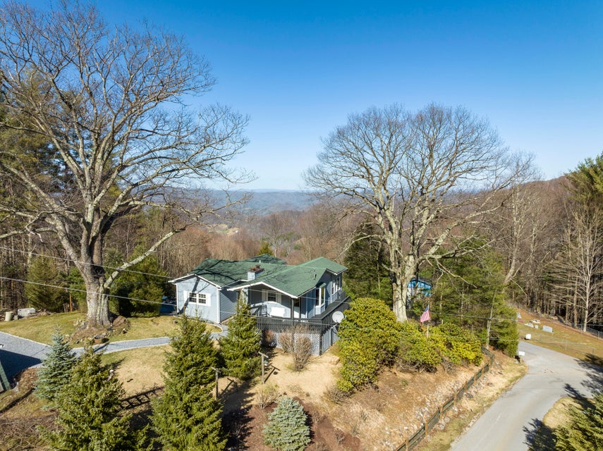 Photo #42: 190 Roanwood Road