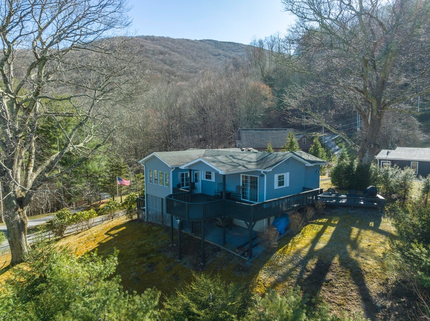Photo #41: 190 Roanwood Road