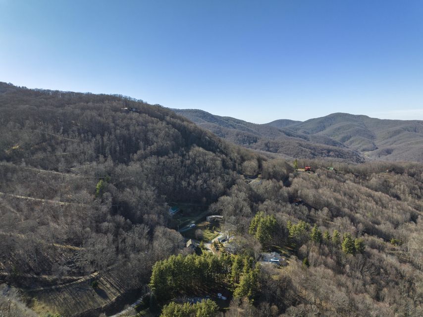 Photo #56: 190 Roanwood Road