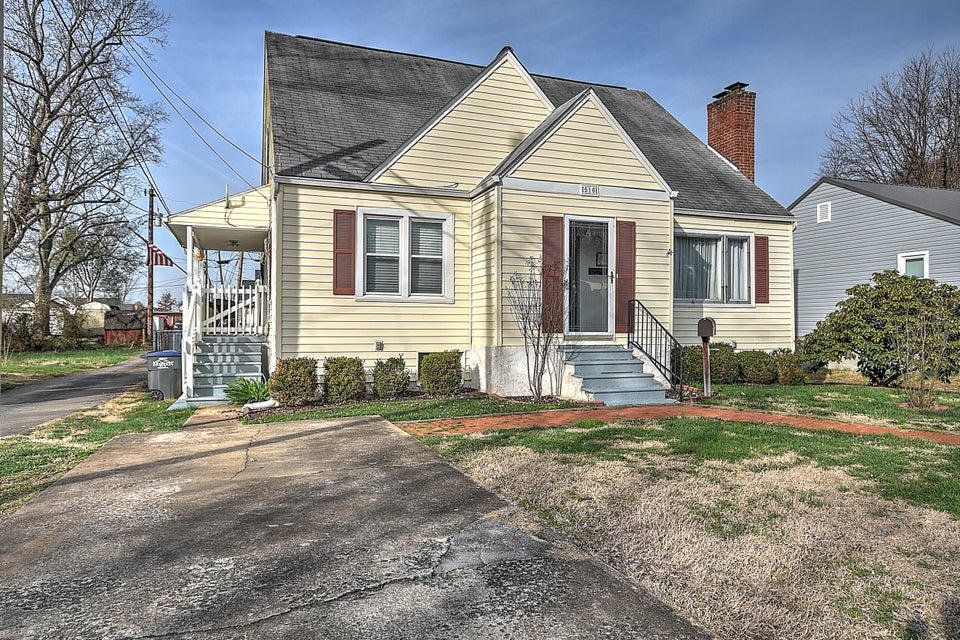 Photo #2: 510 Bellvue Avenue