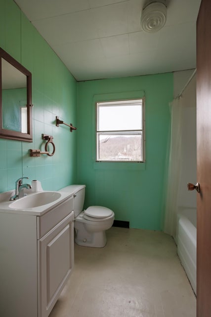 Photo #12: 435 Oak Glen Circle