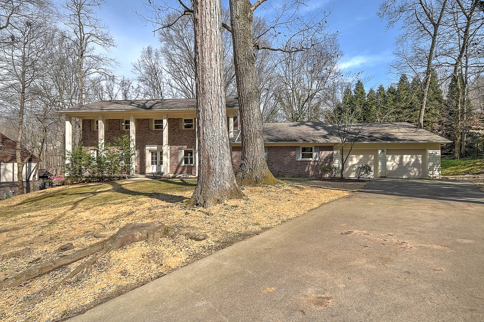 Photo #5: 729 Thornwood Place