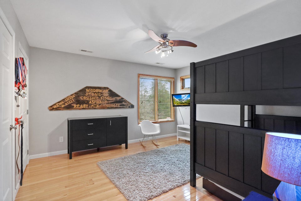 Photo #26: 375 Summit Avenue