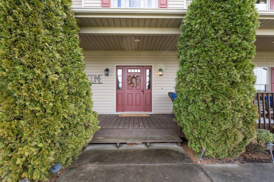 Photo #2: 713 Harbor Point Drive