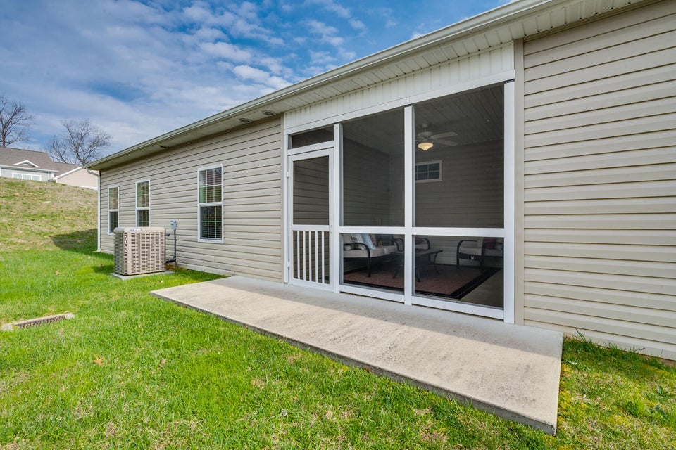 Photo #39: 131 Southridge Drive