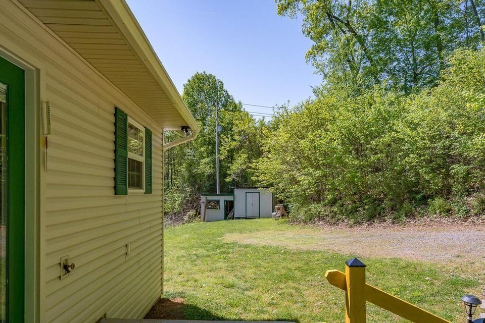 Photo #30: 280 Lester Road