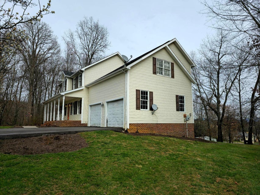 Photo #5: 16415 Old Timber Road