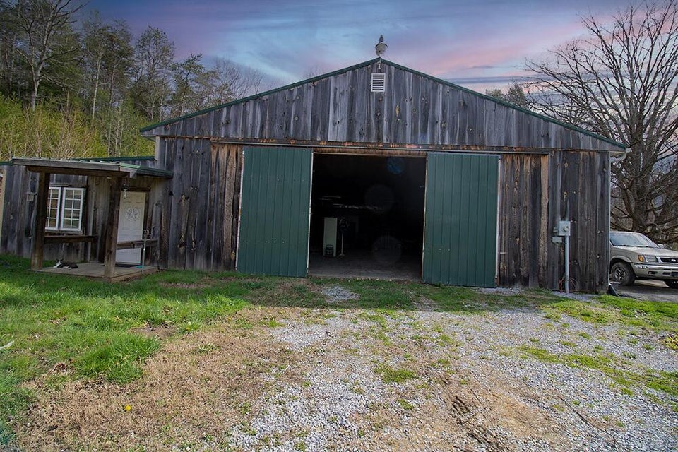 Photo #4: 3407 Middle Creek Road