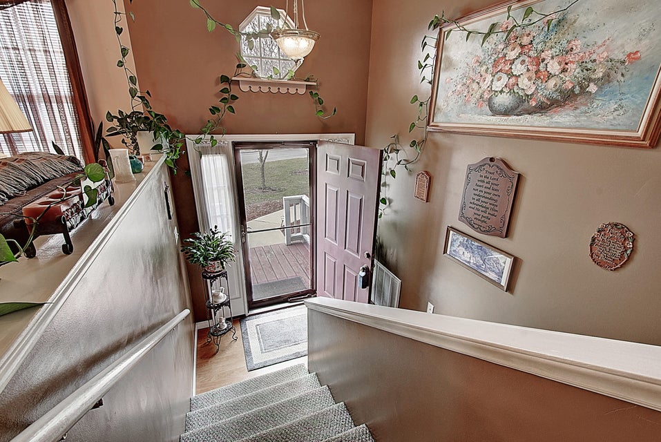 Photo #9: 144 Laurel View Road