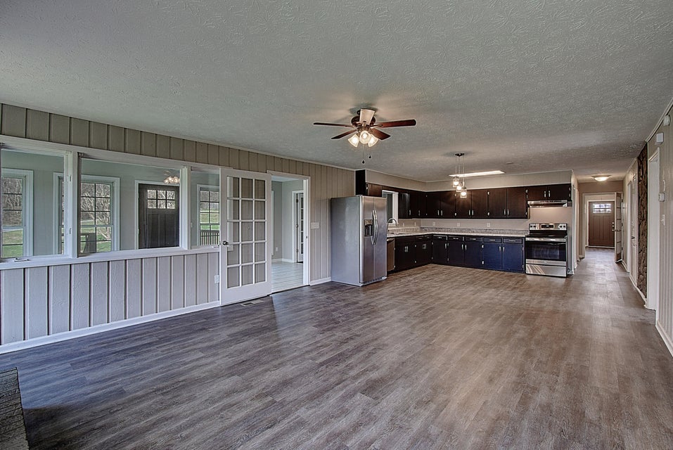Photo #14: 126 4j Dairy Lane