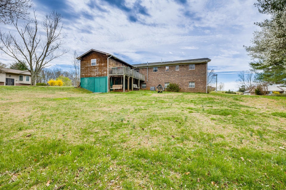 Photo #34: 517 Skyview Drive