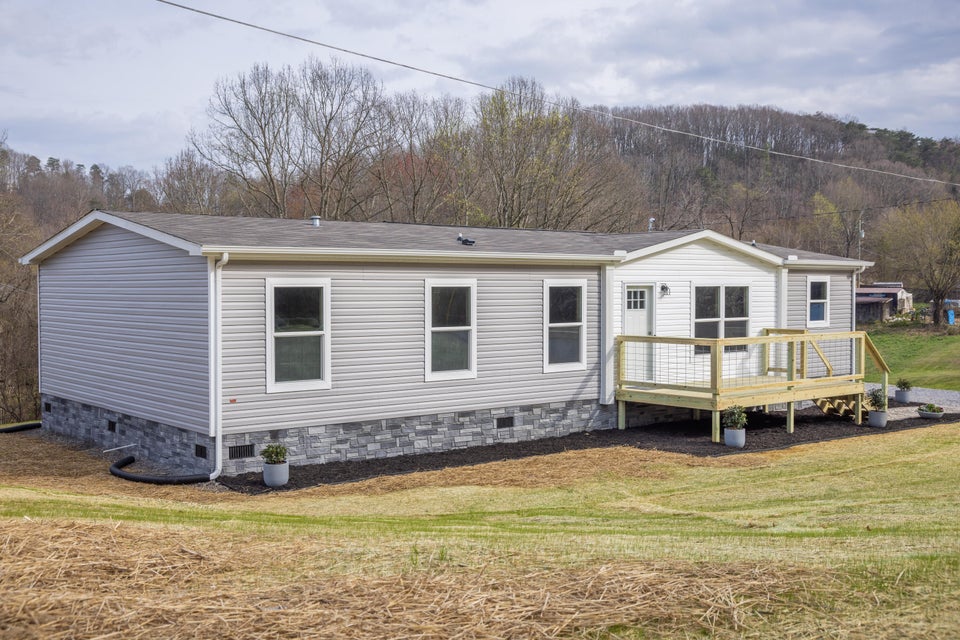 Photo #32: 779 Tuggle Hill Road