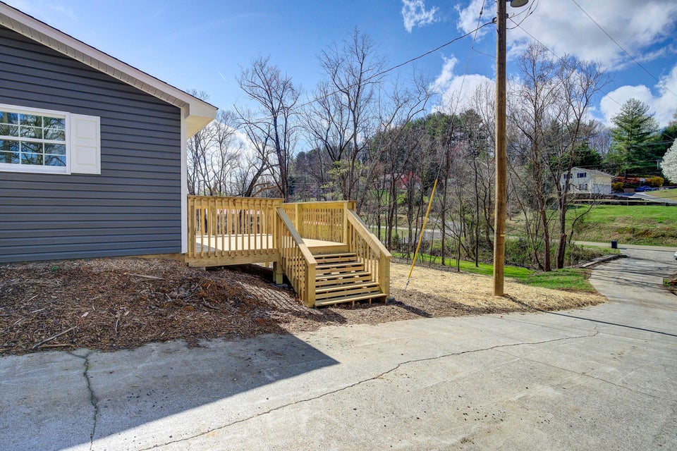 Photo #3: 1617 Rock Springs Road