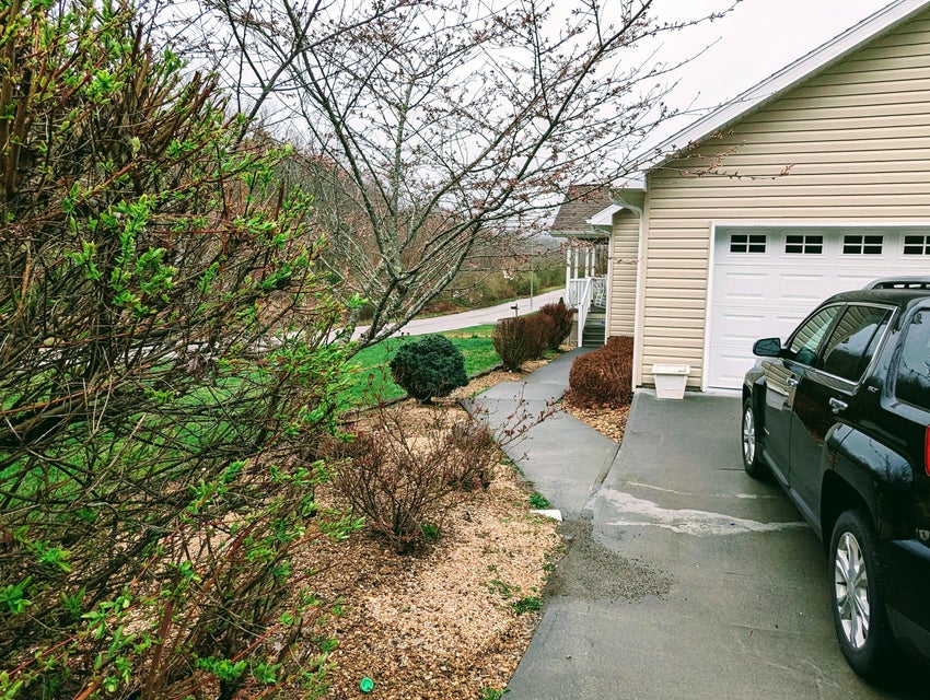 Photo #6: 2389 Mountain Laurel Road
