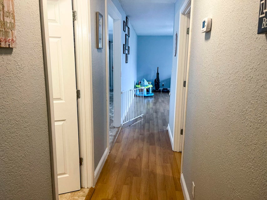 Photo #12: 3113 Vine Street