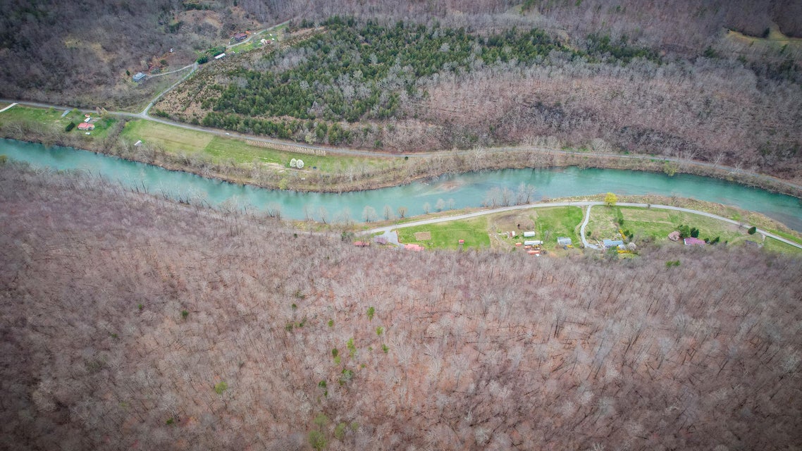 Photo #17: 727 Waters Edge Road