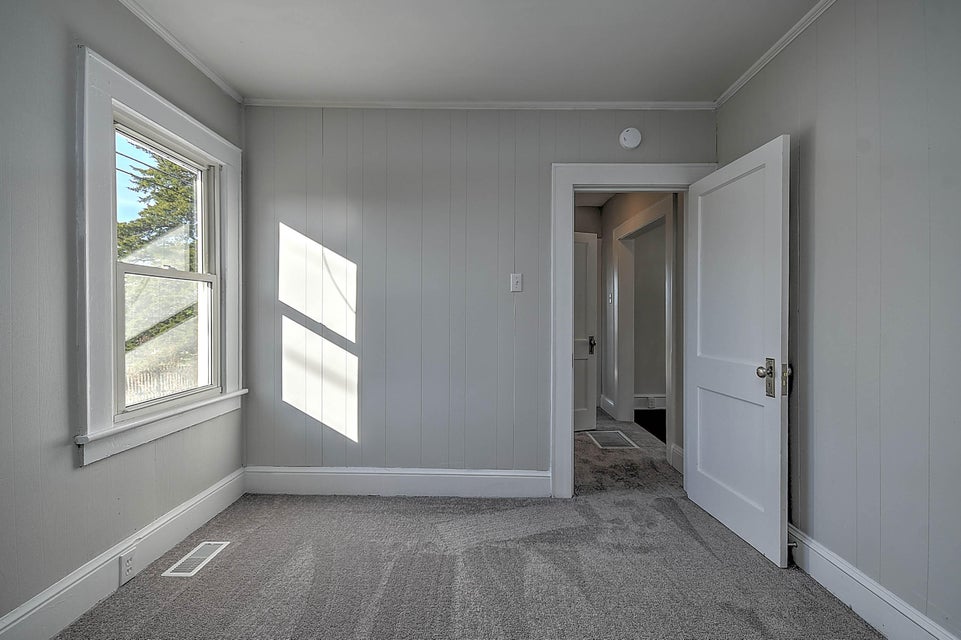Photo #19: 719 Vernon Street