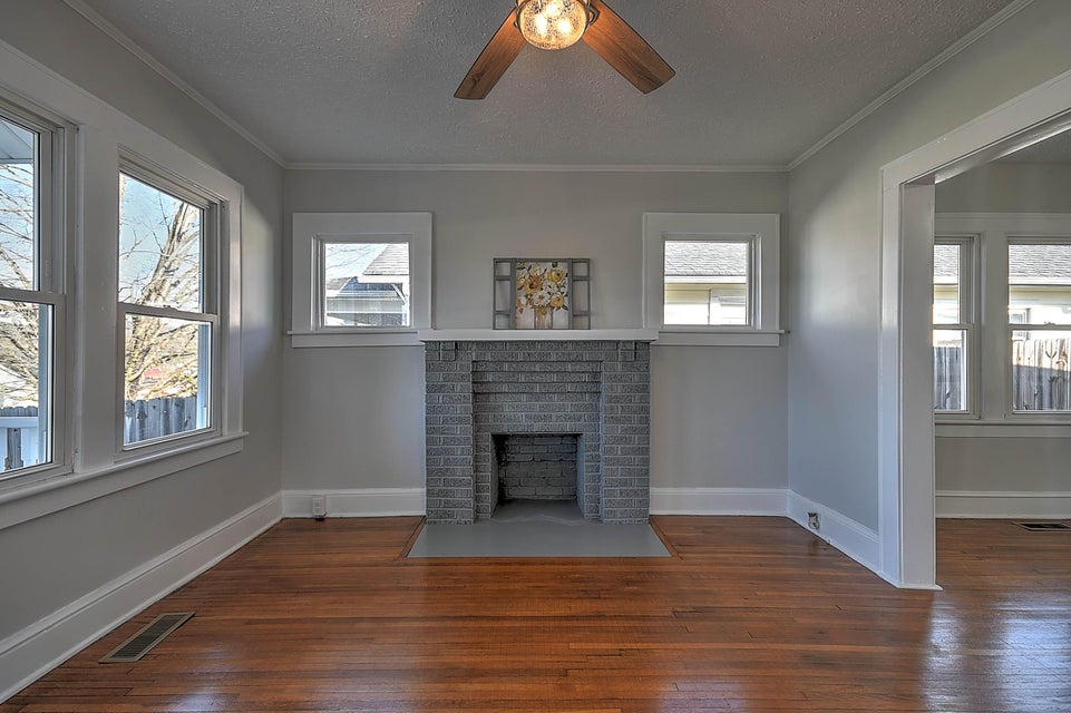 Photo #4: 719 Vernon Street