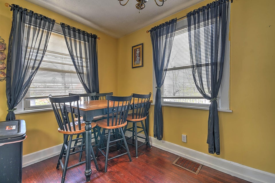 Photo #9: 3016 Shipley Street