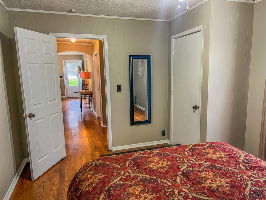 Photo #13: 2529 Sullivan Gardens Parkway