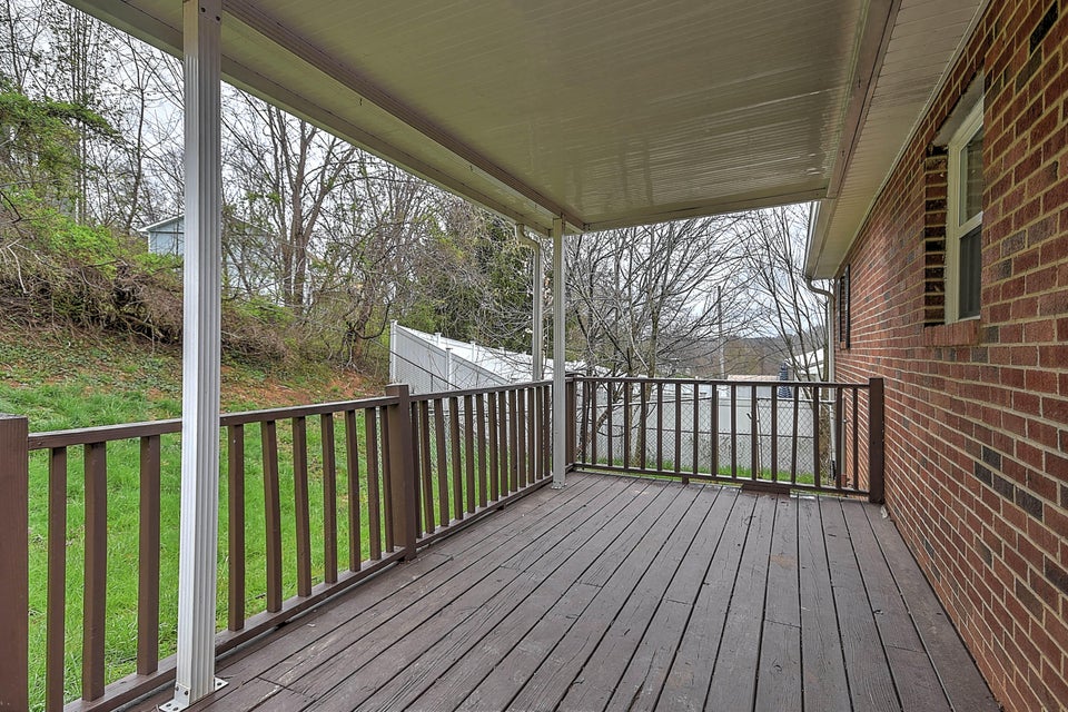 Photo #29: 441 Rockhouse Road