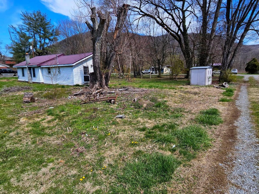 Photo #6: 616 3rd Avenue