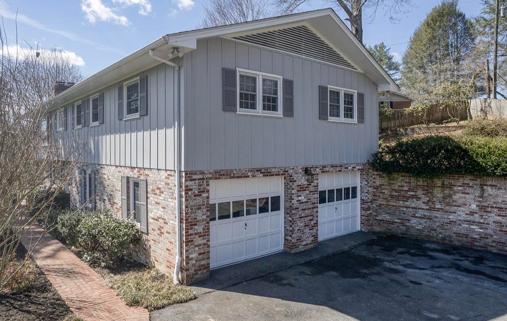 Photo #8: 1750 Holston Drive