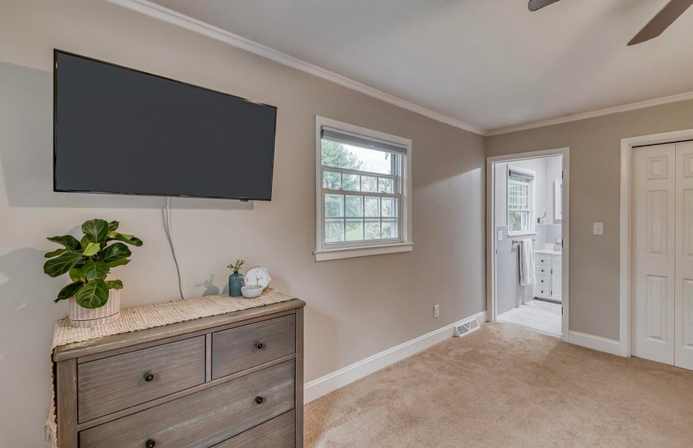 Photo #38: 1750 Holston Drive