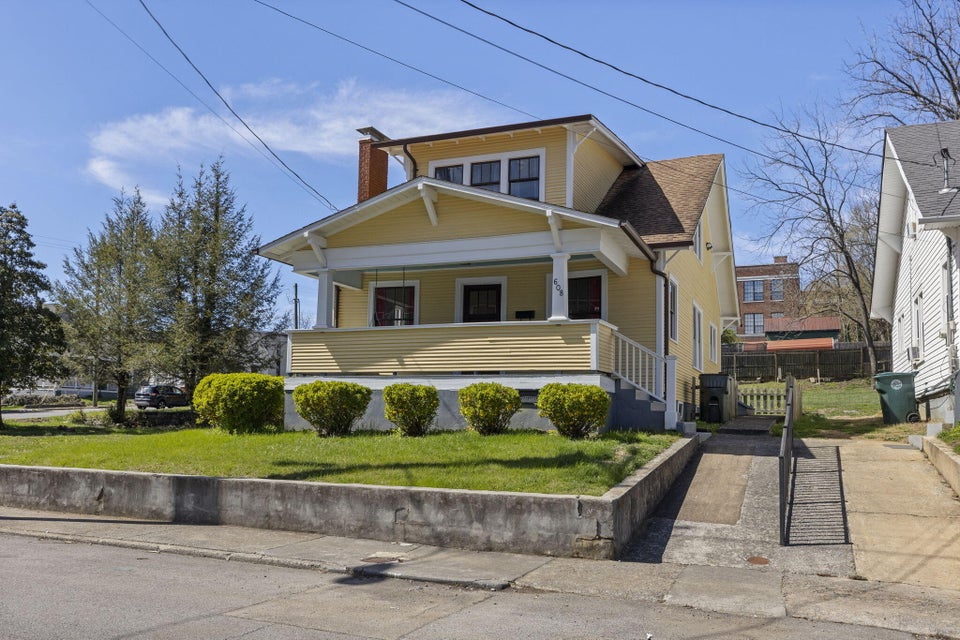Photo #2: 608 Russell Street