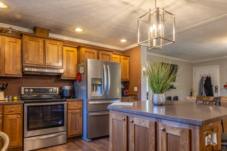 Photo #12: 18521 Woodland Hills Road
