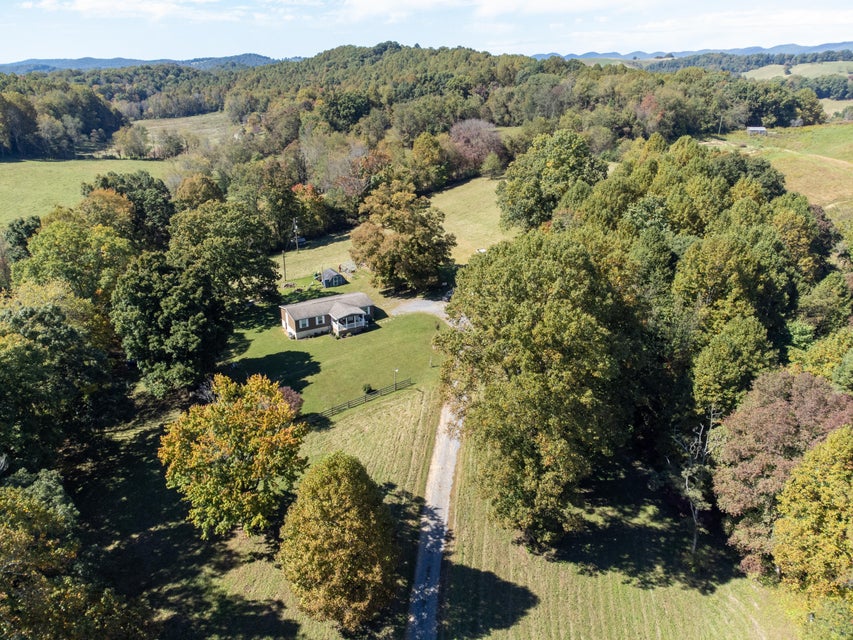 Photo #18: 18521 Woodland Hills Road