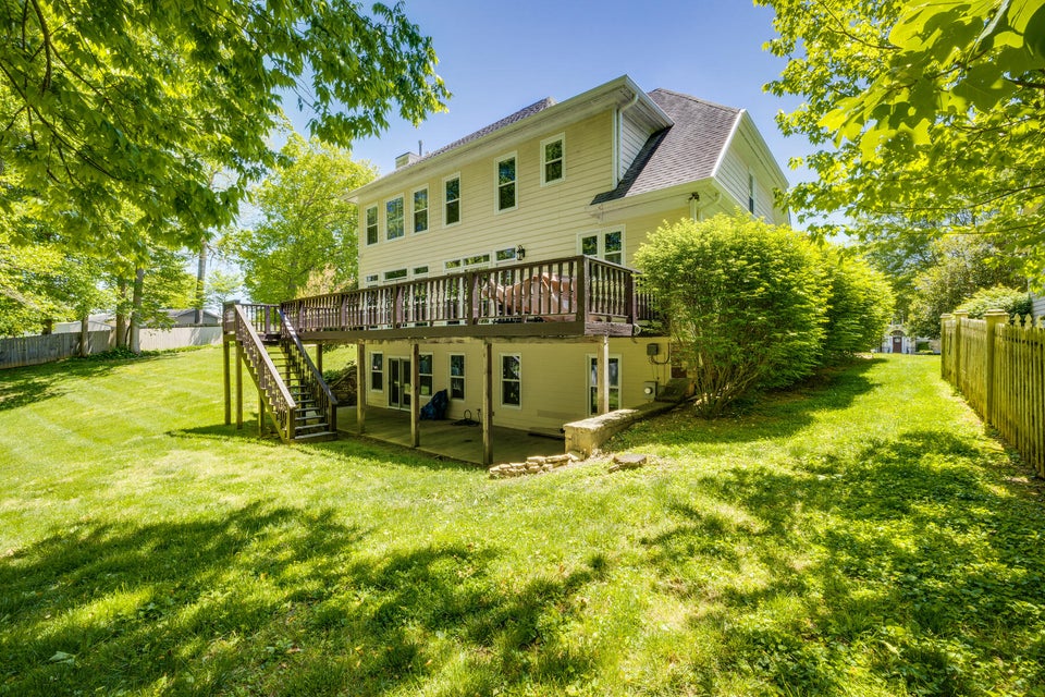 Photo #48: 221 Rosehaven Court